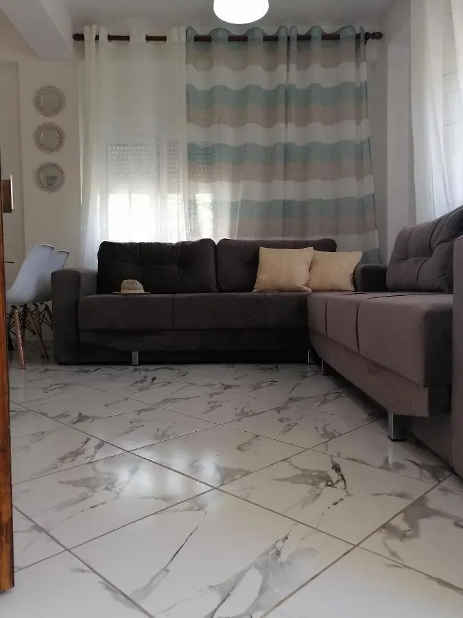 Kos-Takis Suites & Apartments Himare