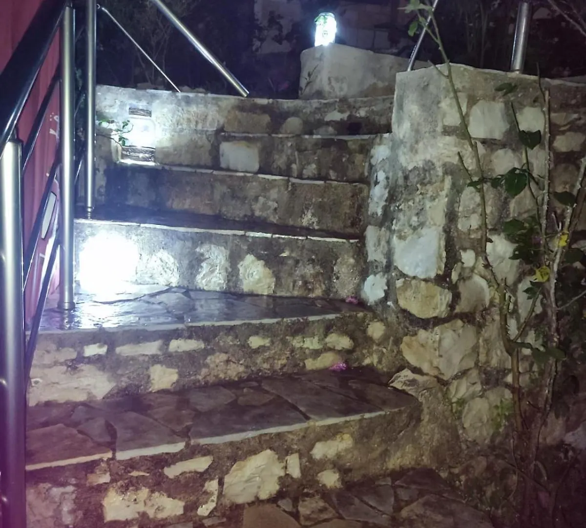 Bed & Breakfast Kos-Takis Suites & Apartments Himare